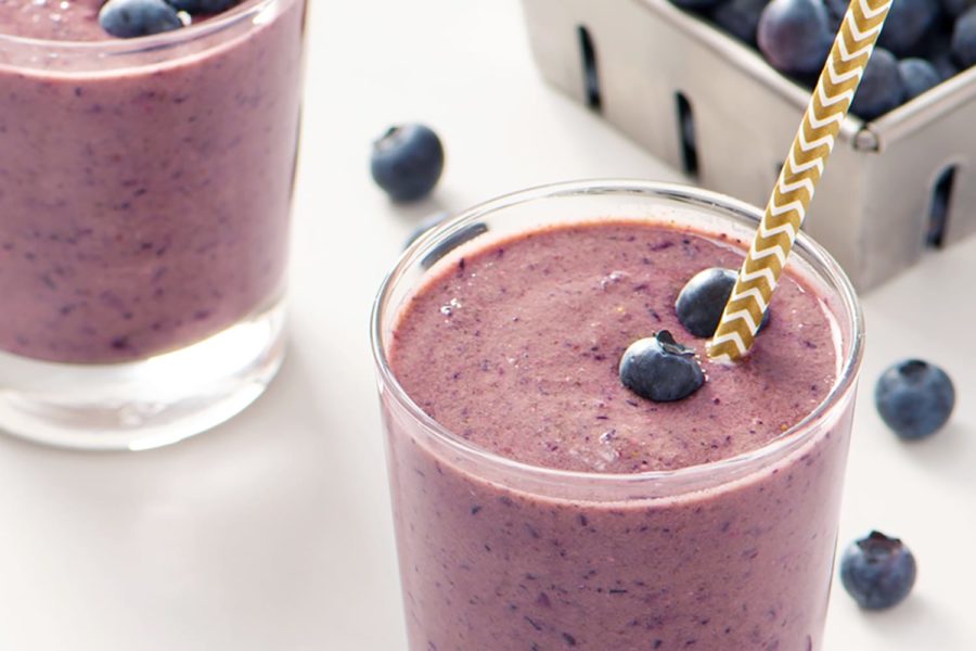 Blueberry Walnut Pomegranate Smoothie